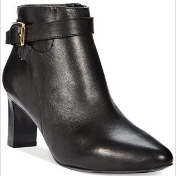 Ralph Lauren Black Leather Nara Ankle Bootie 10 - Picture 1 of 15